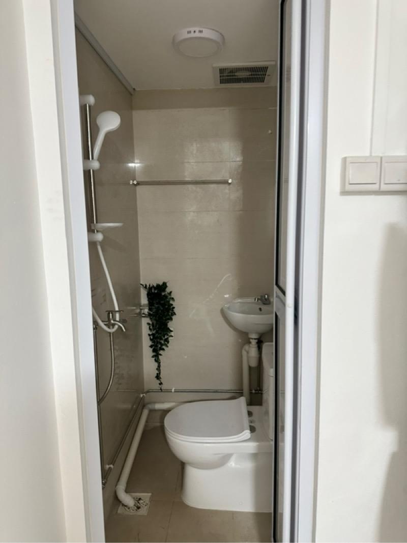 Apartment for Rent, People's Park Complex Apartment For Rent, $7,000, 6 Bed 4 Bath 1,120 sqft $6.25 psf, SGD 7,000