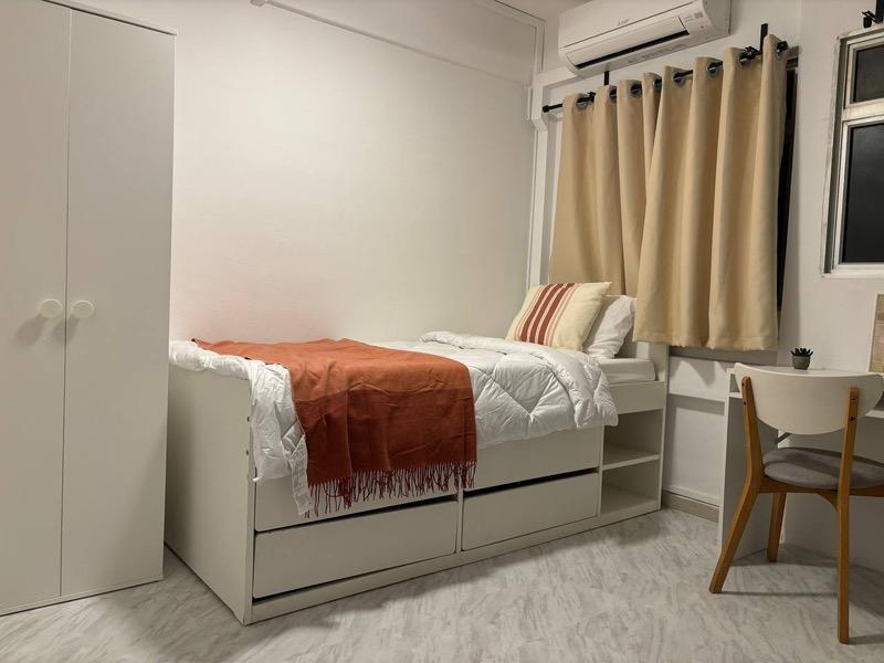 Apartment for Rent, People's Park Complex Apartment For Rent, $7,000, 6 Bed 4 Bath 1,120 sqft $6.25 psf, SGD 7,000