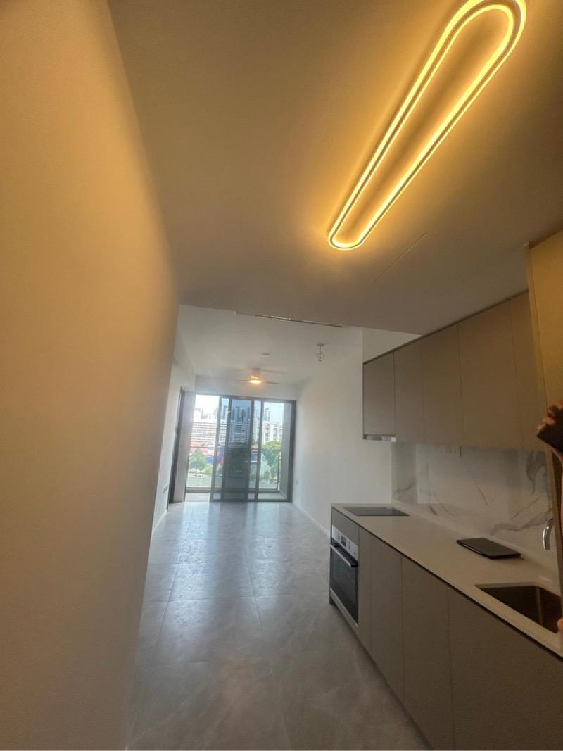 Condominium for Rent, Clavon Condominium Room Rental, $1,999, 1 Bed 1 Bath 200 sqft $10.00 psf, SGD 1,999 | 99-year Leasehold