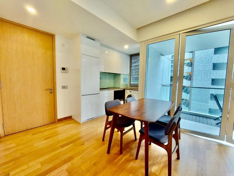 Prop-GPT: Apartment: D09 Cairnhill The Peak @ Cairnhill II