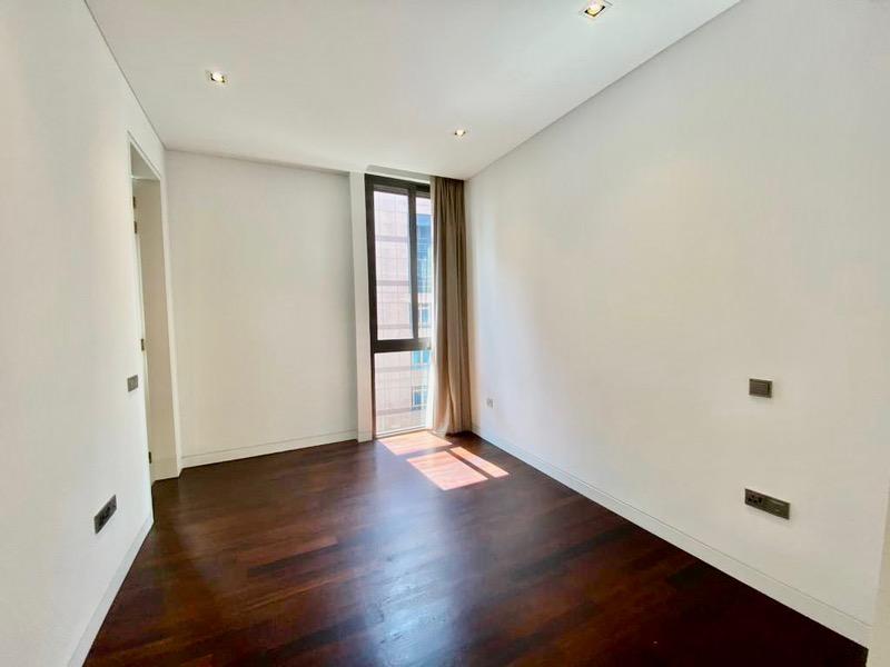 Condominium for Rent, Lloyd Sixtyfive Condominium For Rent, $18,000, 3 Bed 3 Bath 2,422 sqft $7.43 psf, SGD 18,000