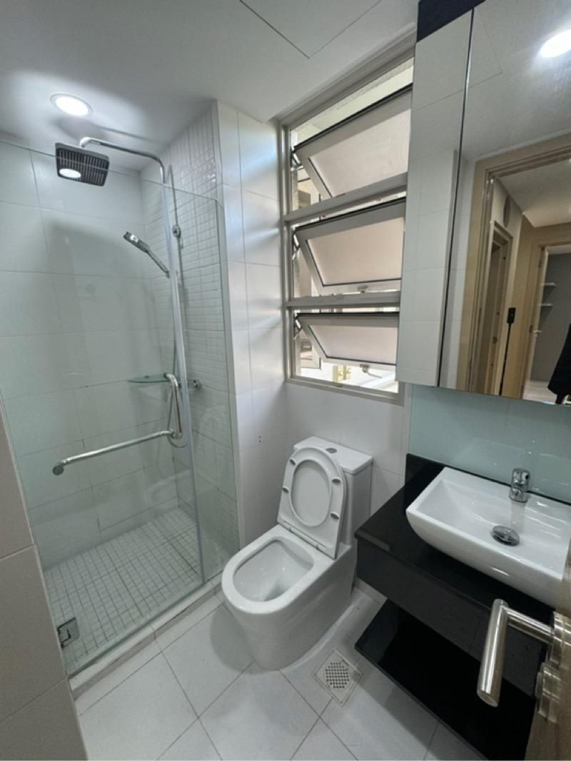 Condominium for Rent, Le Crescendo Condominium For Rent, $4,000, 2 Bed 2 Bath 915 sqft $4.37 psf, SGD 4,000 | 99-year Leasehold
