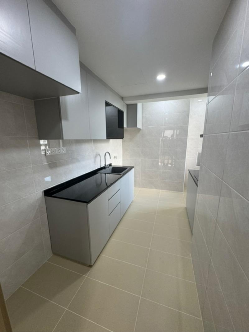 Condominium for Rent, Le Crescendo Condominium For Rent, $4,000, 2 Bed 2 Bath 915 sqft $4.37 psf, SGD 4,000 | 99-year Leasehold