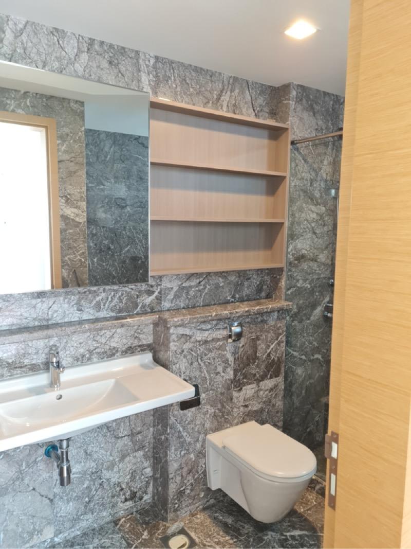 Condominium for Rent, Suites @ Cairnhill Condominium For Rent, $7,200, 2 Bed 2 Bath 1,184 sqft $6.08 psf, SGD 7,200