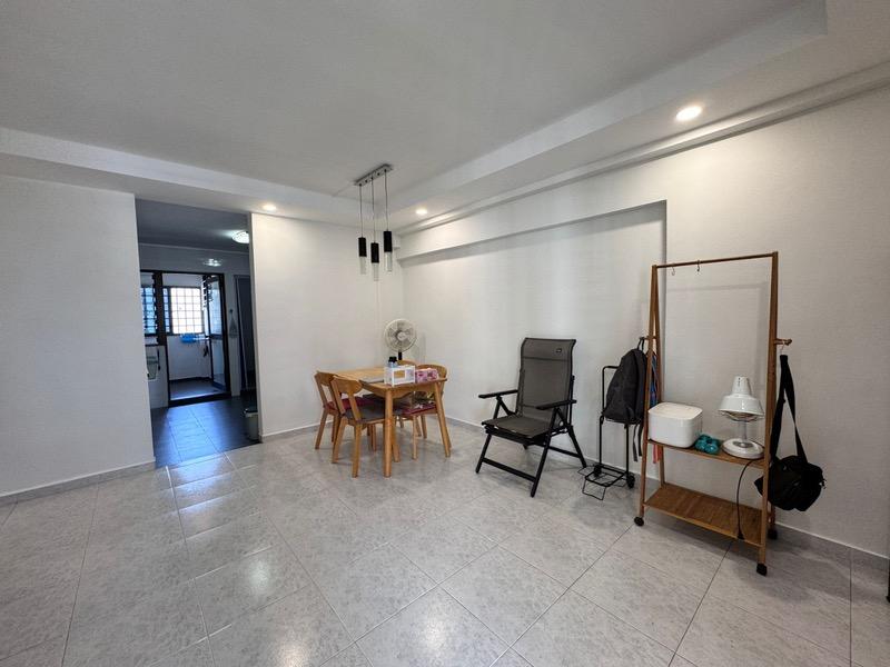 HDB Apartment for Rent: Choa Chu Kang, D23, 680154