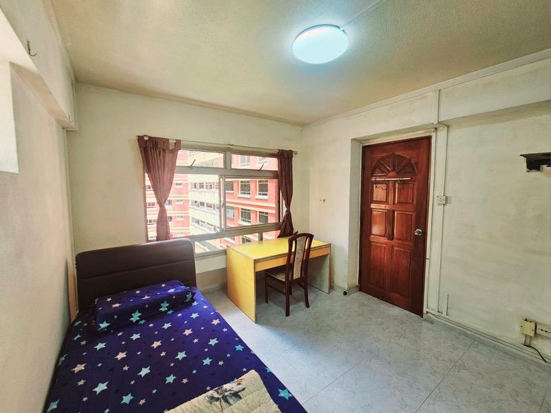HDB Apartment for Rent, 842F Tampines Street 82 HDB Apartment Room Rental, $900, 1 Bed 1 Bath 1,323 sqft $0.68 psf, SGD 900 | 99-year Leasehold