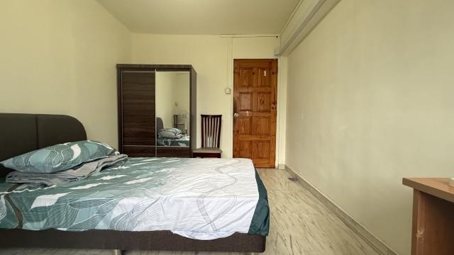 HDB Apartment for Rent, 572 Cheng San Court HDB Apartment Room Rental, $850, 1 Bed 1 Bath 2,153 sqft $0.39 psf, SGD 850 | 99-year Leasehold