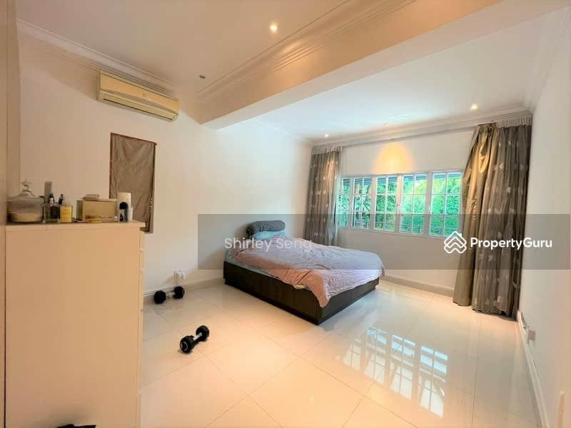Bungalow - Good Class for Rent, Gorgeous single storey Golden Class Bungalow at Victoria Park Road call Shirley at hp: 96724011, SGD 23,000