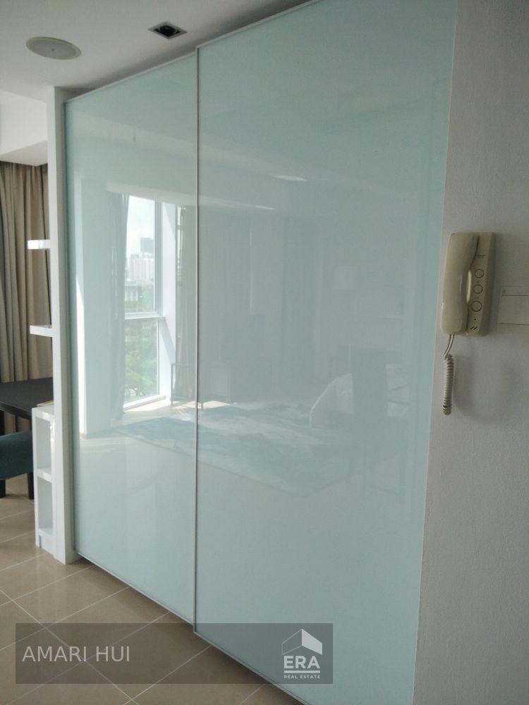 Condominium for Rent: 