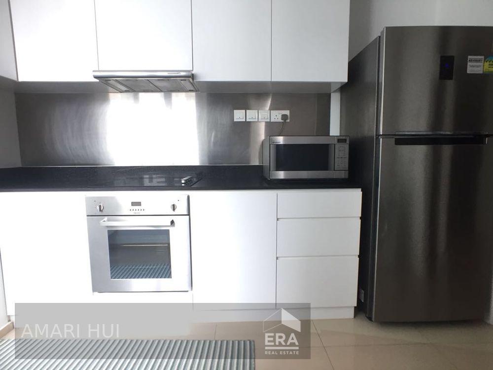 Condominium for Rent: 