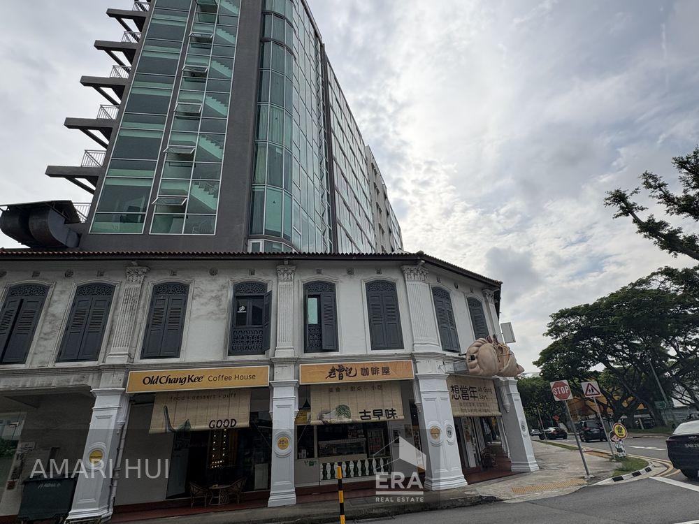 Condominium for Rent: 
