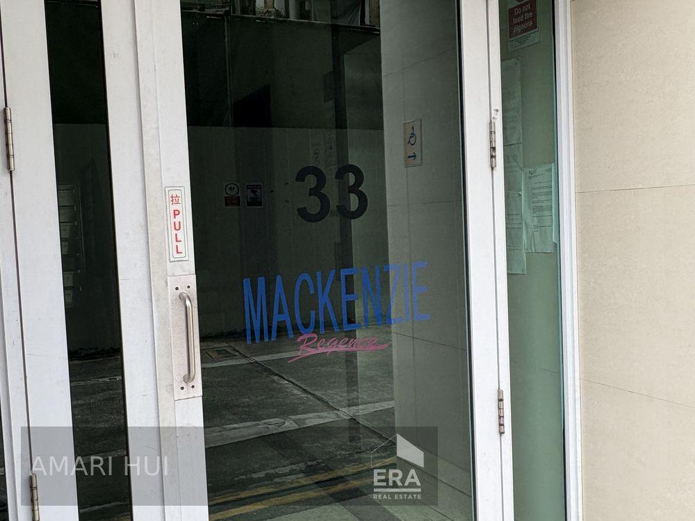 Condominium for Rent: 