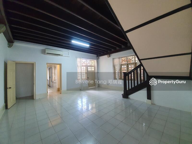 Prop-GPT: Conservation Home: D12  Townerville