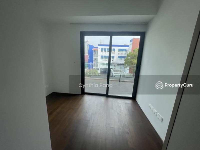 Terrace for Rent, Modern designer terrace in Novena with lift and pool, SGD 15,000