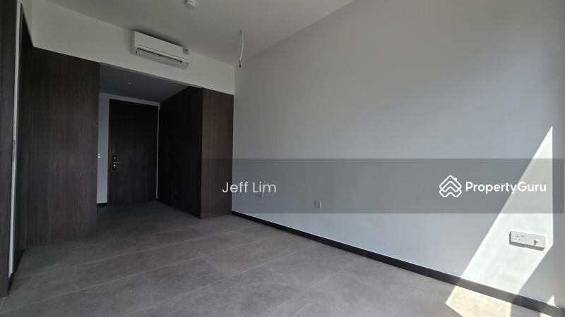 Prop-GPT: Condominium: D07  Midtown Modern