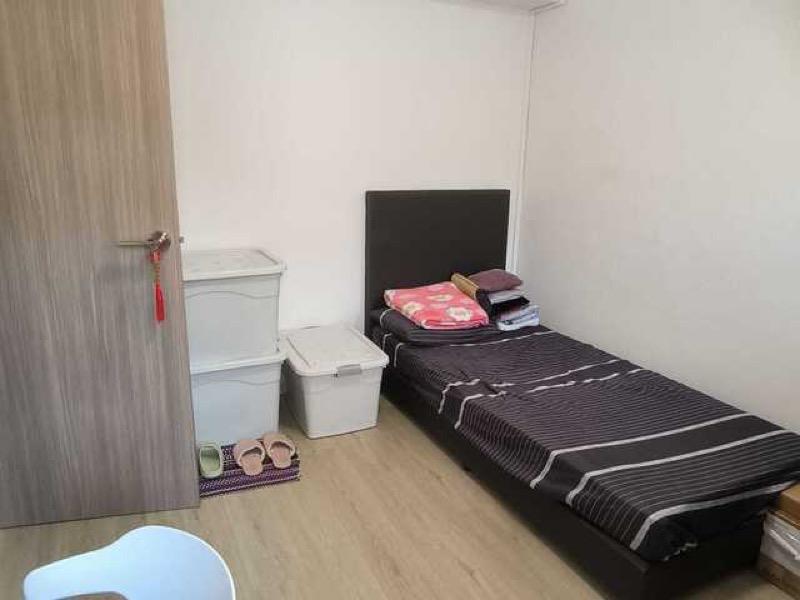 HDB Apartment for Rent, 19 Jalan Tenteram HDB Apartment Room Rental, $900, 1 Bed 2 Bath 979 sqft $0.92 psf, SGD 900 | 99-year Leasehold