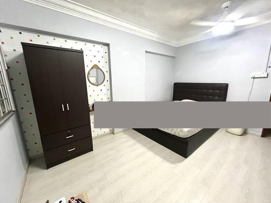 Prop-GPT: HDB Apartment: D16  94C Bedok North Avenue 4