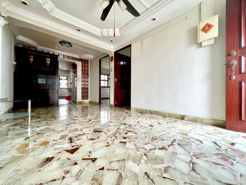 HDB Apartment for Rent, 119 Bukit Merah View HDB Apartment For Rent, $3,000, 2 Bed 2 Bath 699 sqft $4.29 psf, SGD 3,000 | 99-year Leasehold