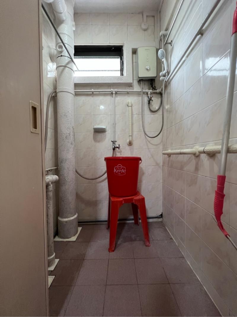 HDB Apartment for Rent, 119 Bukit Merah View HDB Apartment For Rent, $3,000, 2 Bed 2 Bath 699 sqft $4.29 psf, SGD 3,000 | 99-year Leasehold
