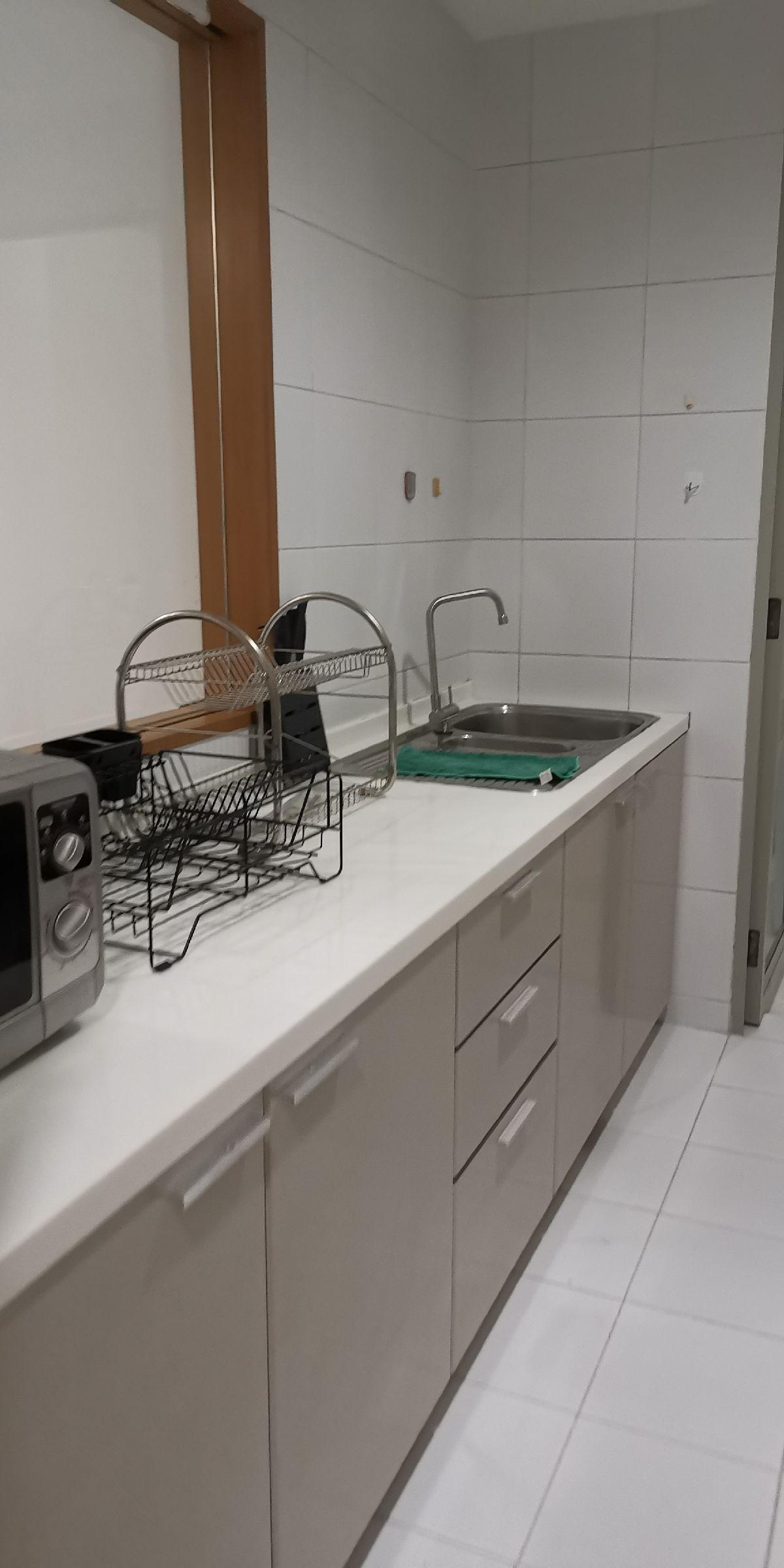 HDB Apartment for Rent, 811 Tampines Avenue 4 HDB Apartment Room Rental, $1,100, 1 Bed 2 Bath 1,076 sqft $1.02 psf, SGD 1,100 | 99-year Leasehold
