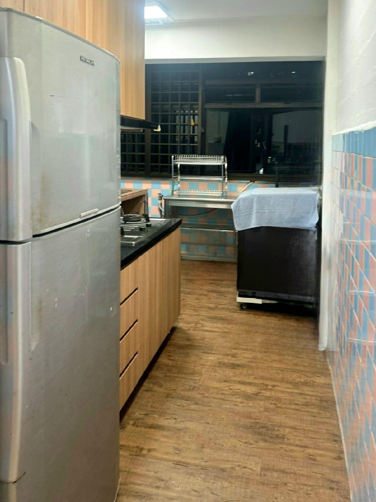 HDB Apartment for Rent, 71 Lorong 4 Toa Payoh HDB Apartment For Rent, $2,700, 2 Bed 1 Bath 624 sqft $4.33 psf, SGD 2,700