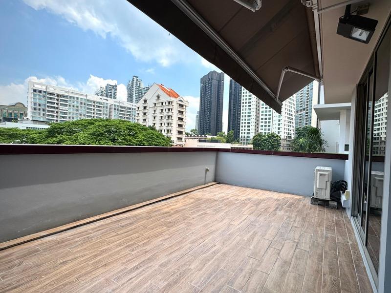 Prop-GPT: Apartment: D09  Vivace