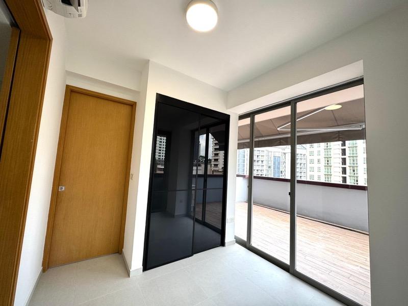 Apartment for Rent, Vivace Apartment For Rent, $3,999, 2 Bed 1 Bath 807 sqft $4.96 psf, SGD 3,999 | 999-year Leasehold