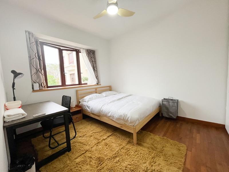 Prop-GPT: Condominium: D05  Ventana