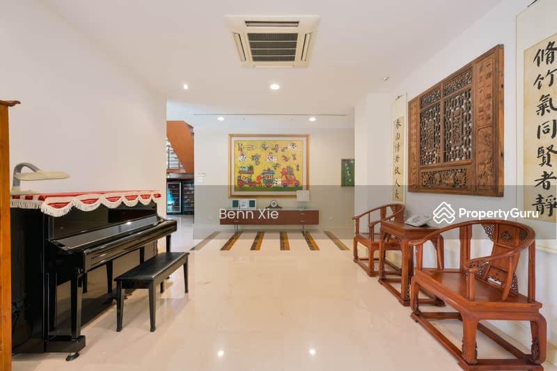 Bungalow - Good Class for Rent, Kilburn Estate, Yarwood Avenue, Bukit Timah GCB, SGD 48,000 | 999-year lease