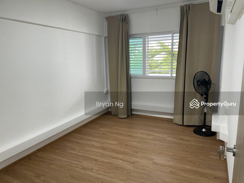 Prop-GPT: HDB Flat: D22 Boon Lay 415 Jurong West Street 42