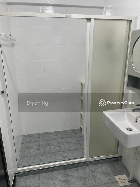HDB Flat for Rent, 415 Jurong West Street 42, SGD 1,300 | 99-year lease