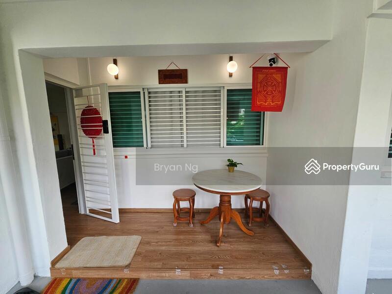 HDB Flat for Rent, 415 Jurong West Street 42, SGD 1,300 | 99-year lease