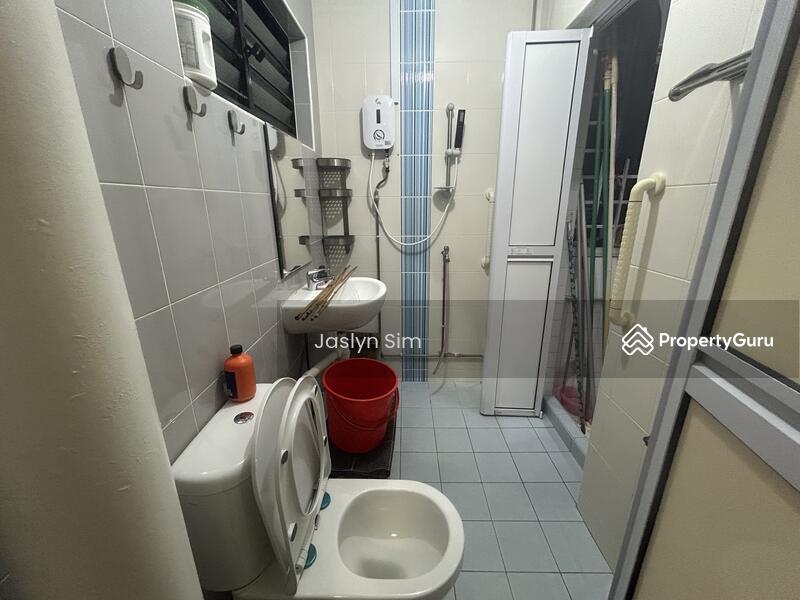 HDB Flat for Rent, 650 Hougang Avenue 8, SGD 750 | 99-year lease