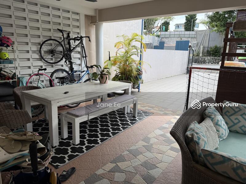 Prop-GPT: Semi-Detached: D10 Holland Ming Teck Park
