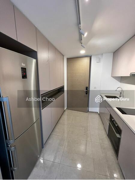 Prop-GPT: Condominium: D18  The Tapestry