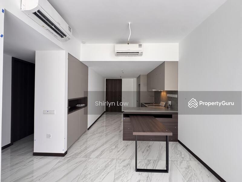 Prop-GPT: Condominium: D18 Pasir Ris Pasir Ris 8