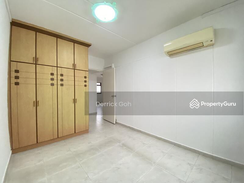 HDB Flat for Rent, 59 Strathmore Avenue, SGD 1,500 | 99-year lease