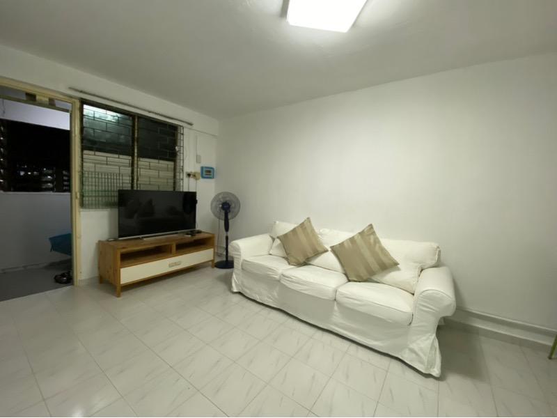 Prop-GPT: HDB Apartment: D13  35 Circuit Road