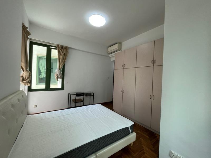 Prop-GPT: Condominium: D12  Le Shantier