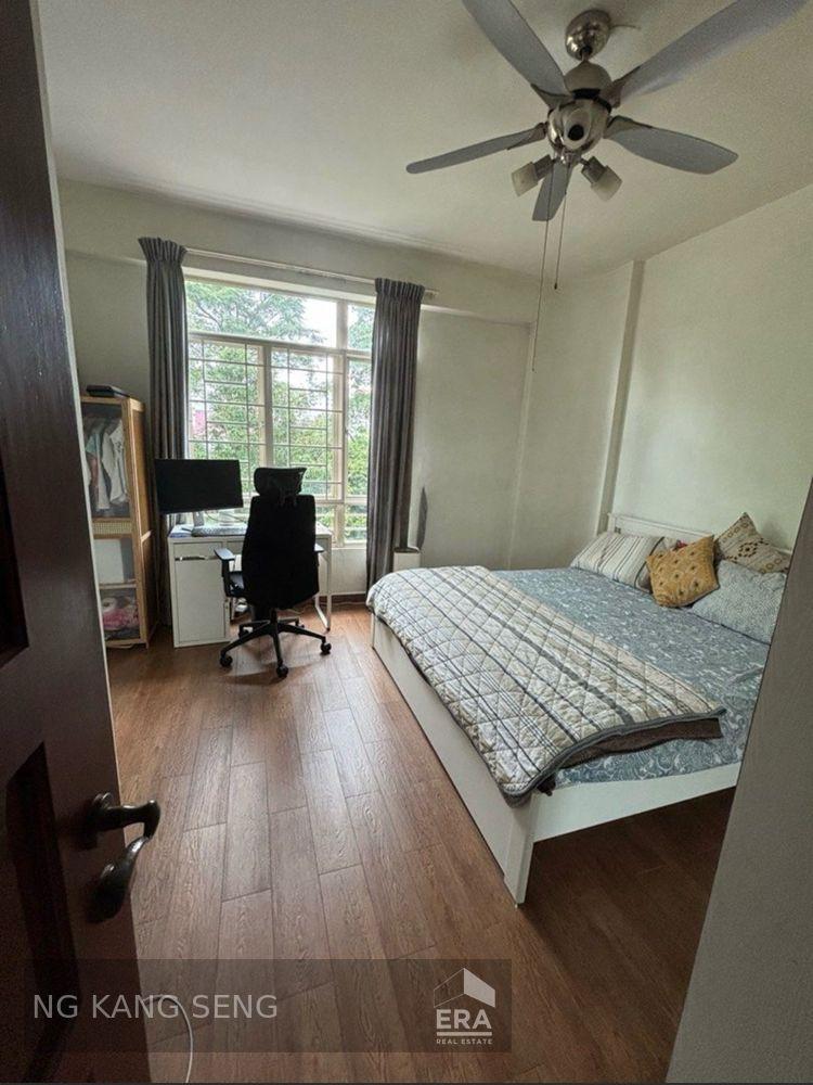 Condominium for Rent: 