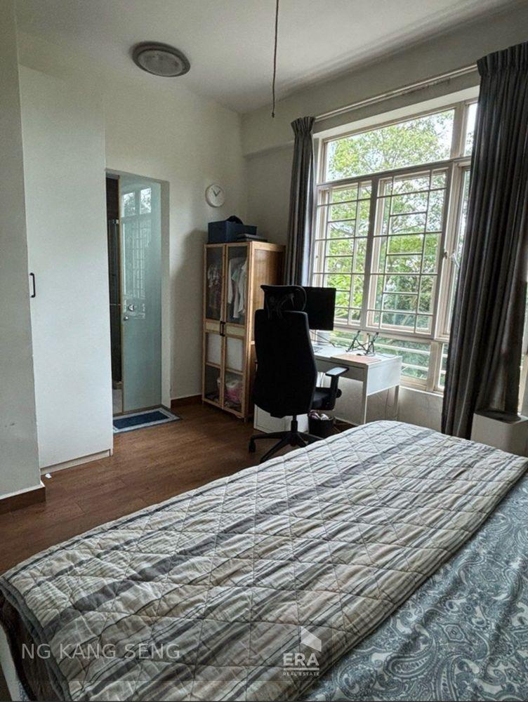 Condominium for Rent: 
