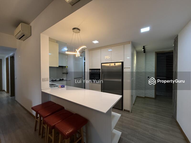 Condominium for Rent, Lakeville, SGD 7,500 | 99-year lease