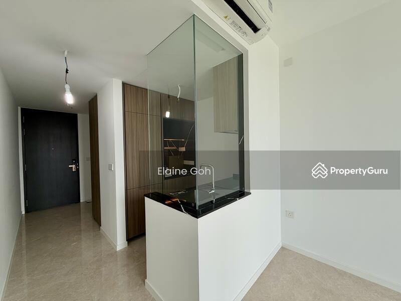 Condominium for Rent, Irwell Hill Residences, SGD 6,200 | 99-year lease