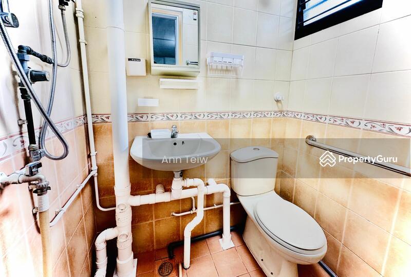 HDB Flat for Rent: D05, 120305