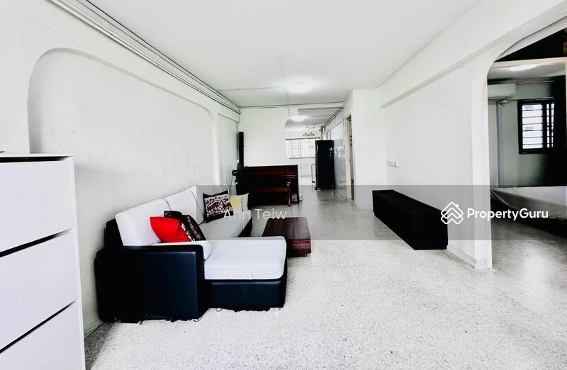 HDB Flat for Rent: D05, 120305
