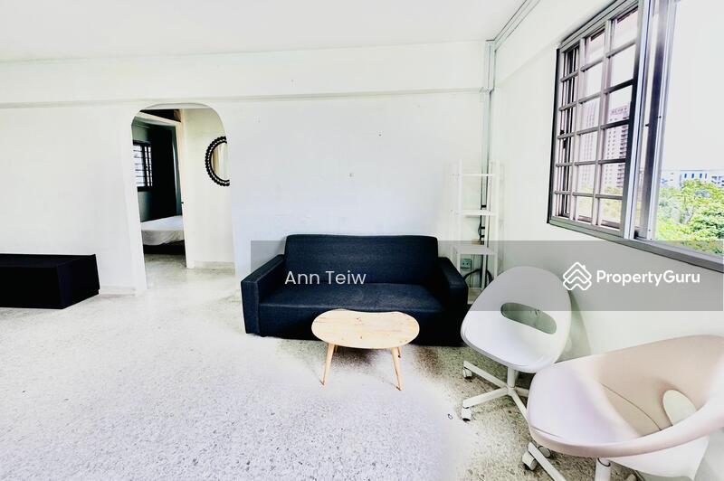 HDB Flat for Rent: D05, 120305