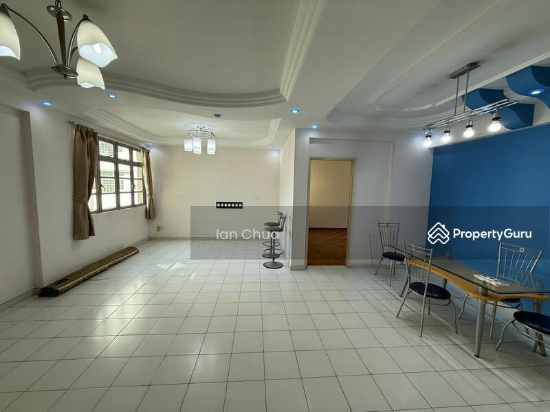 Condominium for Rent: D17, 509730