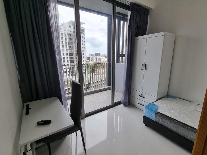 Prop-GPT: Condominium: D14 Geylang Tre Residences