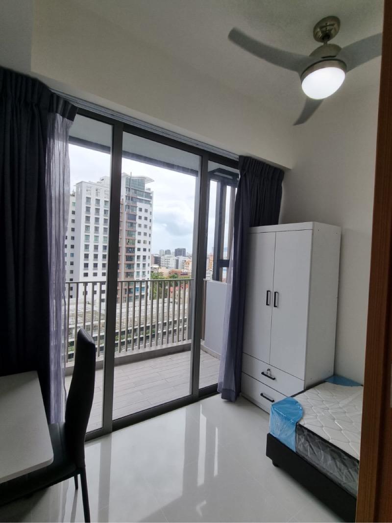 Condominium for Rent, Tre Residences Condominium Room Rental, $1,299, 1 Bed 1 Bath 150 sqft $8.66 psf, SGD 1,299 | 99-year Leasehold