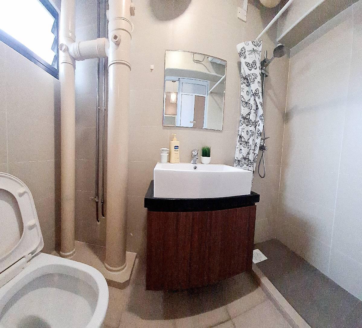 HDB Apartment for Rent, 11 Cantonment Close HDB Apartment For Rent, $3,680, 2 Bed 2 Bath 807 sqft $4.56 psf, SGD 3,680 | 99-year Leasehold